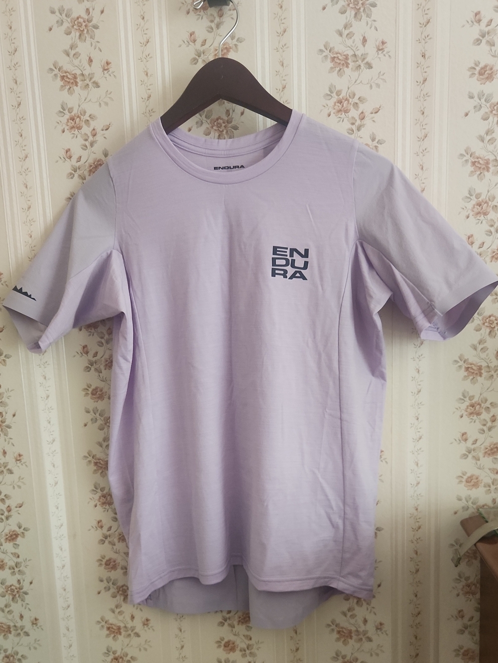 NWT Endura Women's Alltrack Ride Short Sleeve Tech Tee